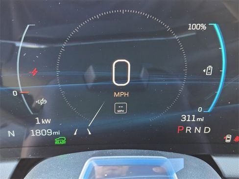 New 2025 Cadillac Optiq Luxury 1 image 23