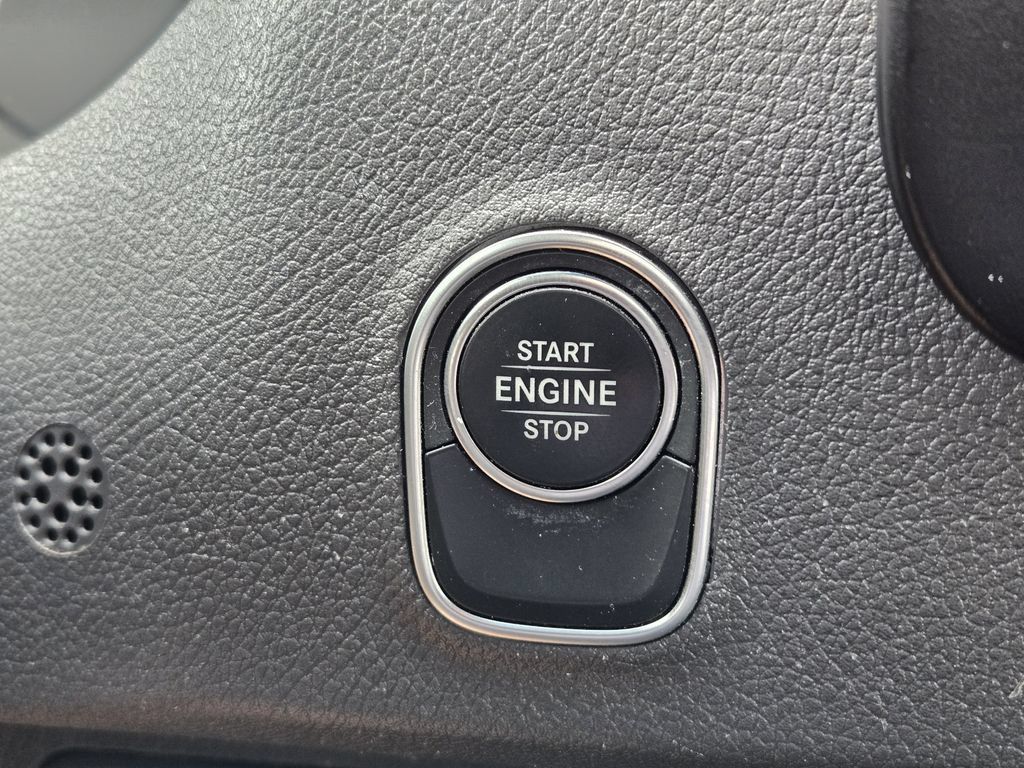 Used 2023 Mercedes-Benz Sprinter 2500 image 23