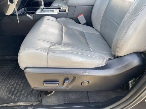 Used 2014 Toyota Tundra Limited image 22