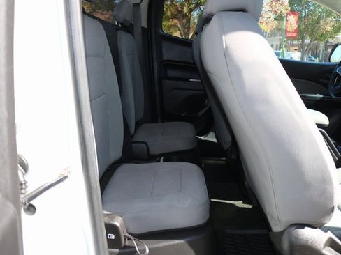 Used 2018 Chevrolet Colorado W/T w/ WT Convenience Package image 23