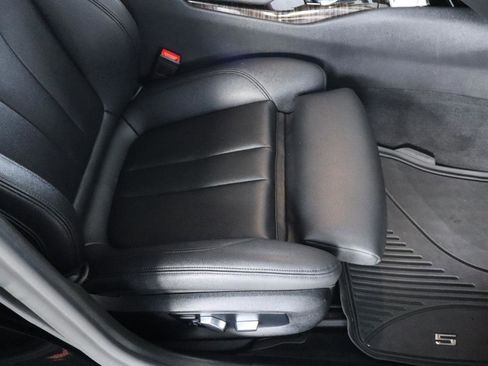 Used 2019 BMW 530i xDrive w/ Convenience Package image 41