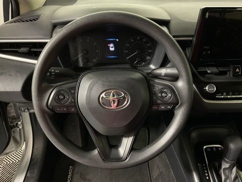 Used 2024 Toyota Corolla LE image 23