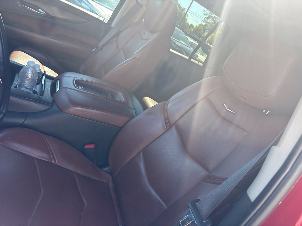 Used 2015 Cadillac Escalade Premium AWD/4WD image 18