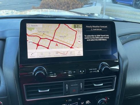 Used 2024 INFINITI QX80 Luxe image 9