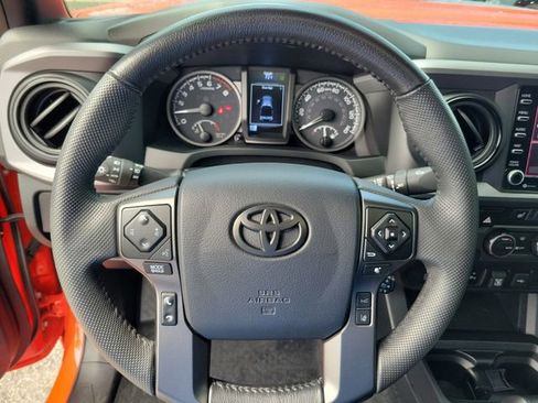 Used 2023 Toyota Tacoma TRD Pro AWD/4WD image 16