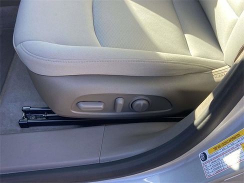 Used 2022 Chevrolet Malibu LS w/ Driver Confidence Package II image 14