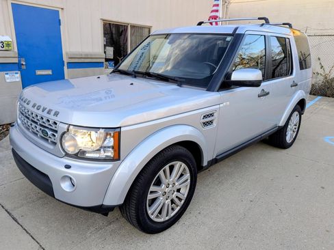 Used 2011 Land Rover LR4 HSE image 1