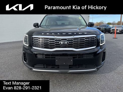 Used 2020 Kia Telluride S w/ S 8 Passenger Seating Package image 2