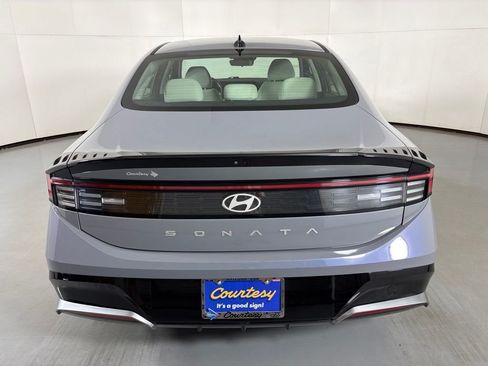 Used 2025 Hyundai Sonata SEL FWD image 7