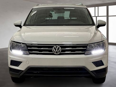 Used 2021 Volkswagen Tiguan SE AWD/4WD image 3
