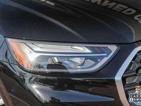 Certified 2023 Audi Q5 e Premium Plus w/ Premium Plus Package image 2