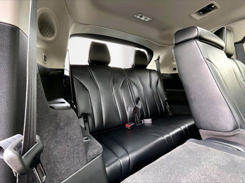 Used 2022 Acura MDX SH-AWD w/ Advance Package image 26