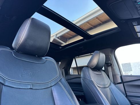 Used 2023 Ford Explorer ST w/ Equipment Group 401A image 20