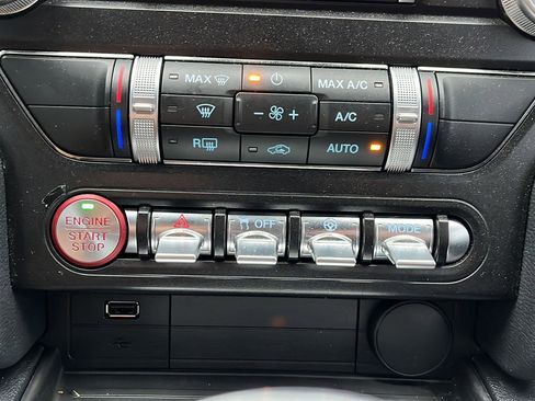 Used 2022 Ford Mustang GT w/ Equipment Group 301A image 20