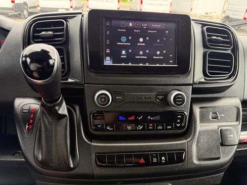 Used 2023 RAM ProMaster 2500 FWD image 33