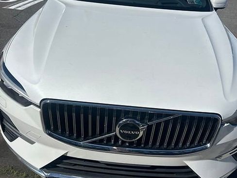 Used 2023 Volvo XC60 B5 Ultimate w/ Climate Package AWD/4WD image 11