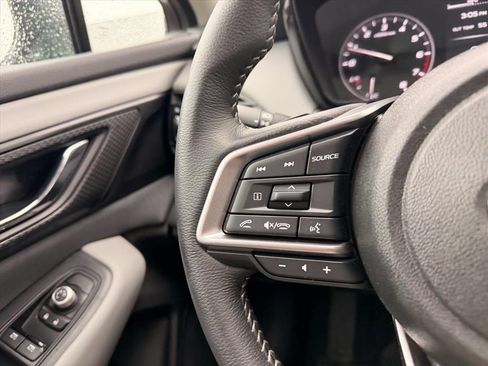 Certified 2025 Subaru Outback Premium w/ Popular Package #1A image 18