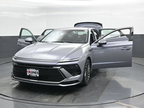 Certified 2024 Hyundai Sonata SEL FWD image 47