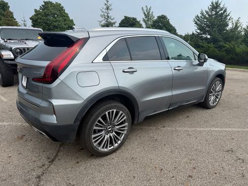 Used 2025 Cadillac XT4 Premium Luxury AWD/4WD image 5