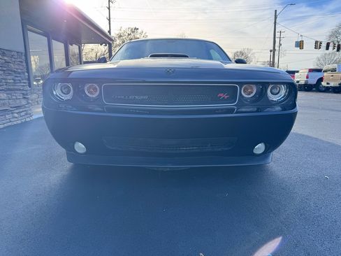Used 2009 Dodge Challenger R/T image 8