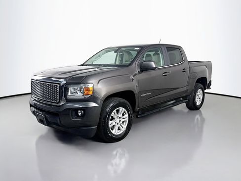 Used 2020 GMC Canyon SLE w/ SLE Convenience Package image 4