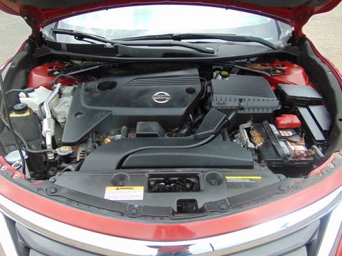 Used 2014 Nissan Altima 2.5 SV image 30