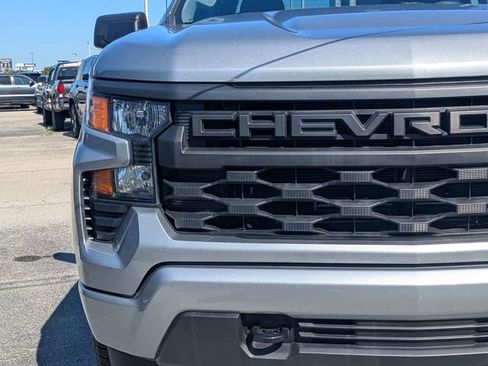 Used 2023 Chevrolet Silverado 1500 Custom w/ LPO, Dark Essentials Package RWD image 10