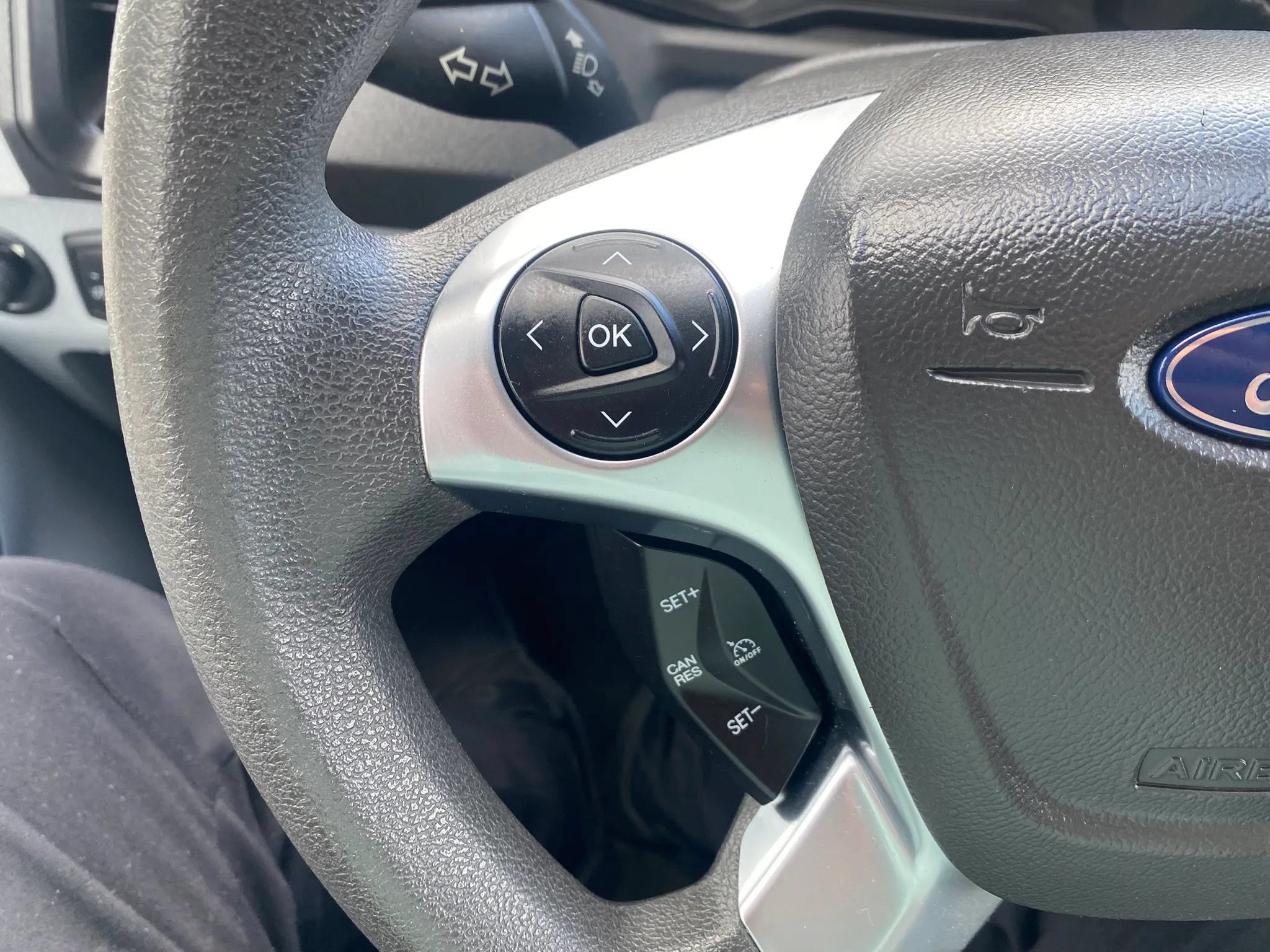 Used 2018 Ford Transit 350 XL RWD image 17