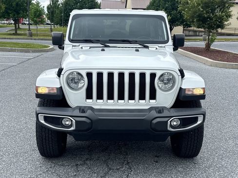 Used 2021 Jeep Wrangler Unlimited Sahara w/ Uconnect 4C Nav & Sound Group AWD/4WD image 3