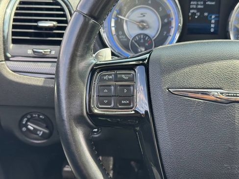 Used 2014 Chrysler 300 S AWD/4WD image 23