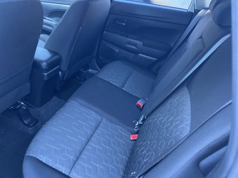 Used 2021 Mitsubishi Outlander Sport FWD image 13