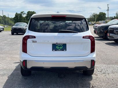 Used 2024 Kia Telluride LX
