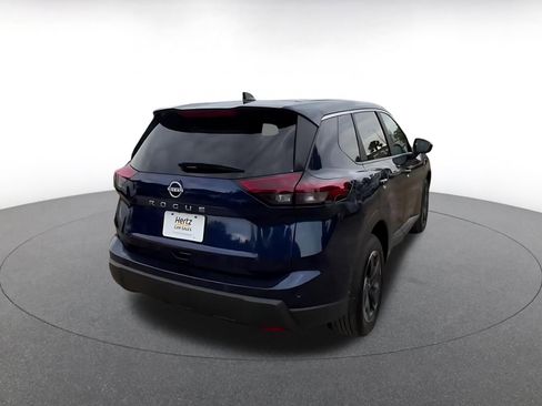 Used 2025 Nissan Rogue SV FWD image 14