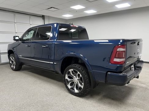 Used 2022 RAM 1500 Limited w/ Body-Colour Bumper Group image 8