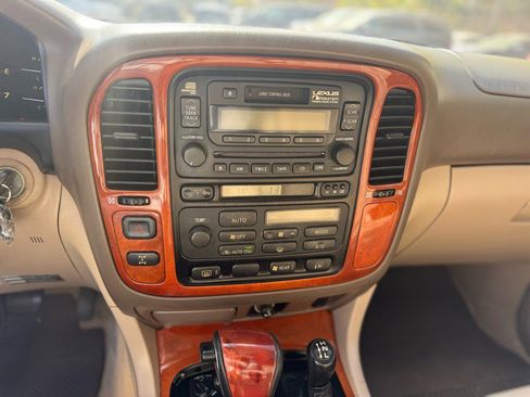 Used 2000 Lexus LX 470 4WD image 11