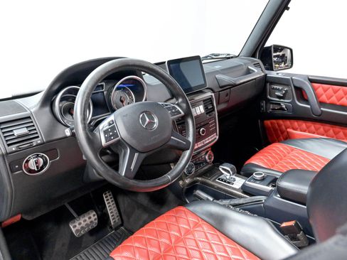 Used 2017 Mercedes-Benz G 63 AMG 4MATIC image 9
