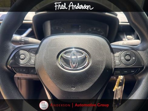 Used 2024 Toyota Corolla LE FWD image 7