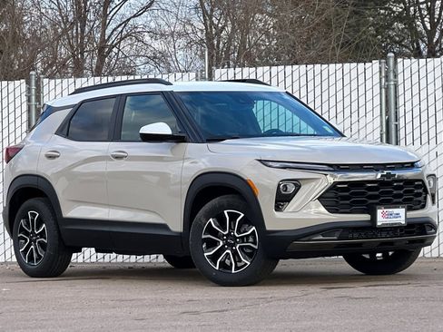 New 2026 Chevrolet TrailBlazer ACTIV w/ Convenience Package image 2