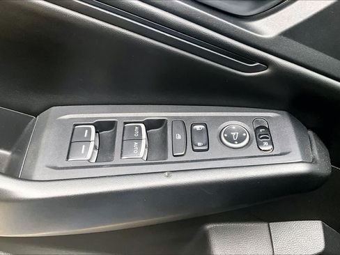 Used 2023 Honda Accord EX image 34