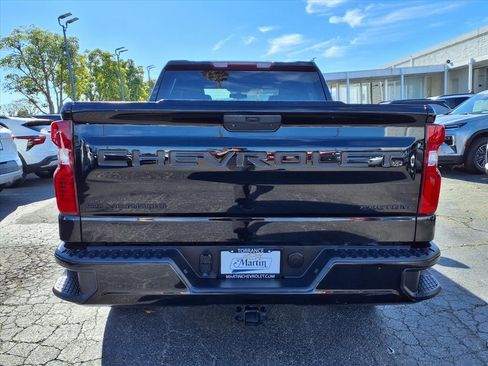 Used 2021 Chevrolet Silverado 1500 Custom w/ LPO, Dark Essentials Package image 19