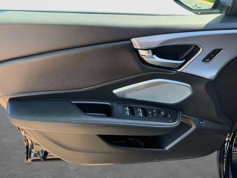 Certified 2025 Acura RDX SH-AWD w/ Technology Package image 14