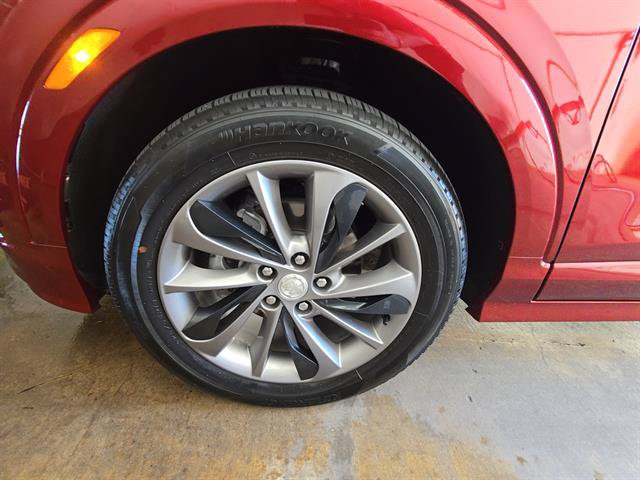 Used 2022 Buick Encore GX Select w/ Advanced Technology Package FWD image 24