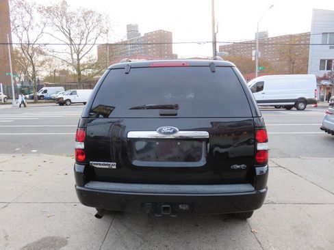 Used 2010 Ford Explorer XLT image 7