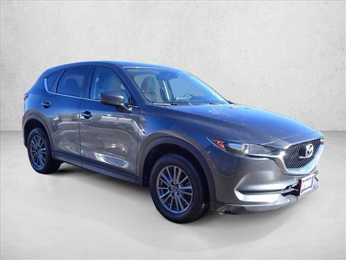 Used 2017 MAZDA CX-5 Touring image 5