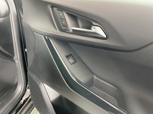 New 2026 Chevrolet Equinox RS w/ Safety and Technology Package AWD/4WD image 9