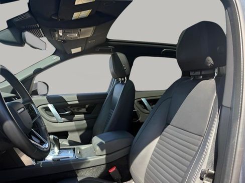Used 2022 Land Rover Discovery Sport SE image 12