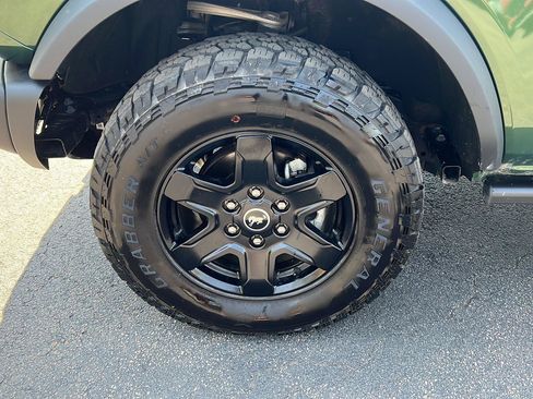 Used 2024 Ford Bronco Black Diamond AWD/4WD image 24