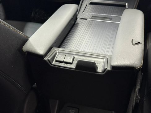 Used 2022 Toyota Sienna XLE Woodland Edition w/ Protection Package (TMS) AWD/4WD image 62