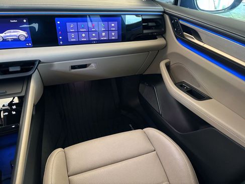 Used 2024 Porsche Macan Turbo Electric image 19