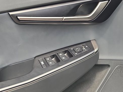 Used 2025 Kia EV6 Light w/ Light LR Technology Package image 20